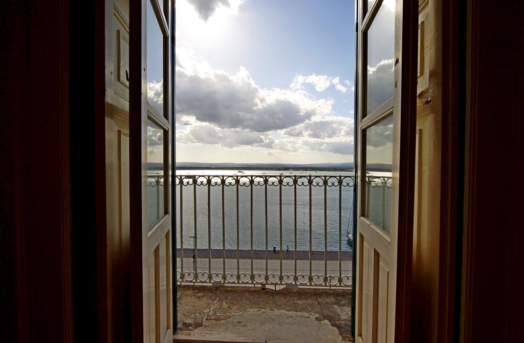 Ortigia Camere Con Vista Da Giulio B&B Syracuse Eksteriør billede