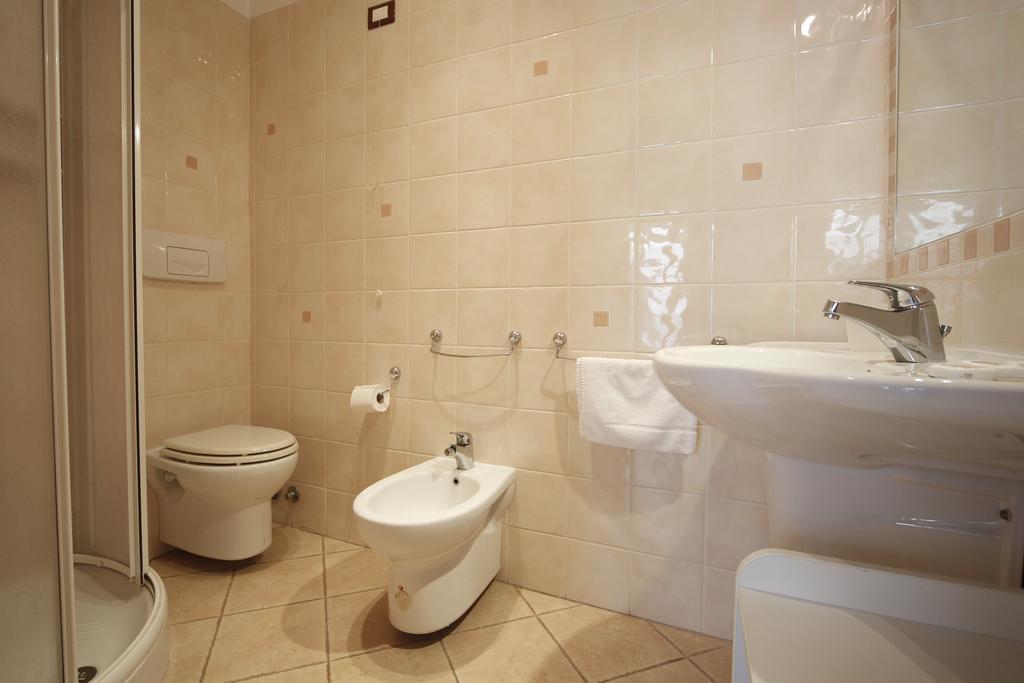 Ortigia Camere Con Vista Da Giulio B&B Syracuse Eksteriør billede